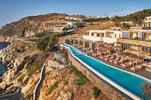 The Wild Hotel by Interni image