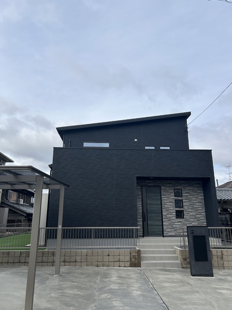 （株）榎田建築