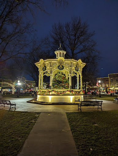 Medina Public Square Historic District - Thumbnail