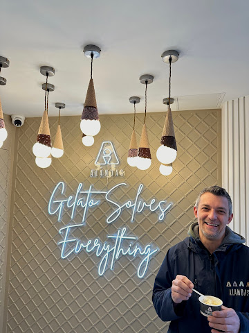 Alandas Gelato by null