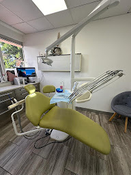 Photo n°4 de CENTRE DENTAIRE DE L'AEROPORT - VITROLLES à Vitrolles (Cabinet dentaire)
