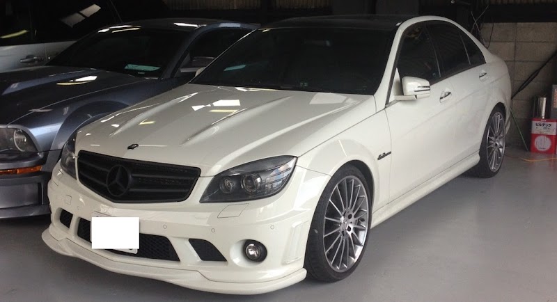 クロスエイト【ベンツ・BMW・アメ車の修理、販売】