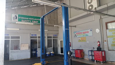 Photos of United Motors Centre