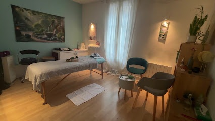 léger comme une plume praticienne en massage bien être [Nadège Marie]