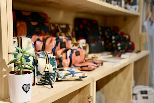 Photo n°15 de OLSONS rive gauche à Vannes (Boutique d'accessoires de mode)