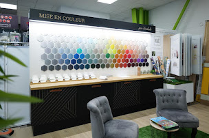 Photo n°20 de Nuances Unikalo IDF Melun à Le Mée-sur-Seine (Magasin de papiers peints)