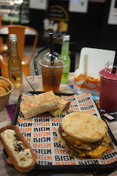 Photo n°40 de Big M - Burger Saint Denis à Saint-Denis (Restaurant de hamburgers)