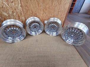 Photo n°22 de L'atelier wheels works à Aron (Magasin de pièces automobiles)