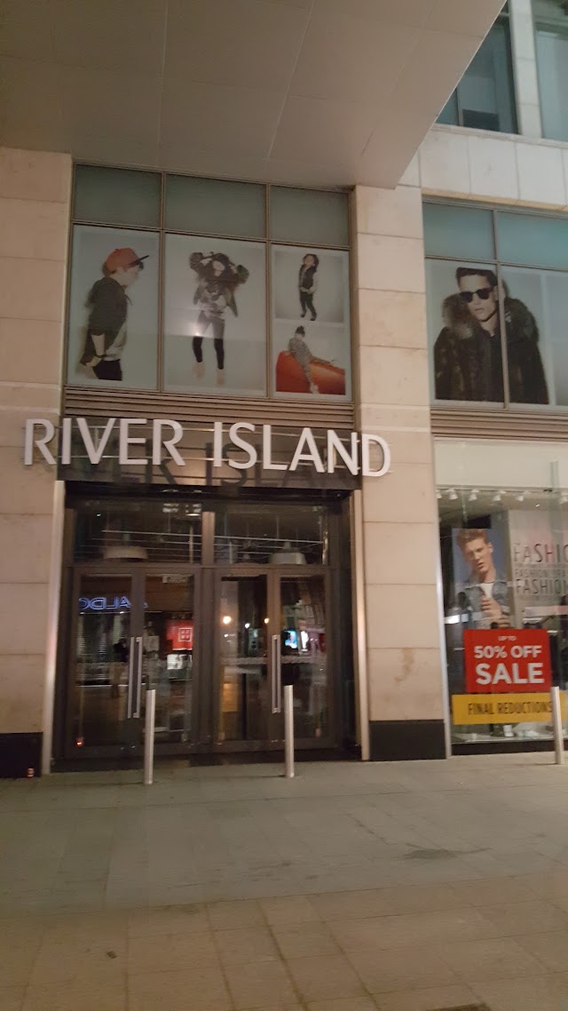River Island