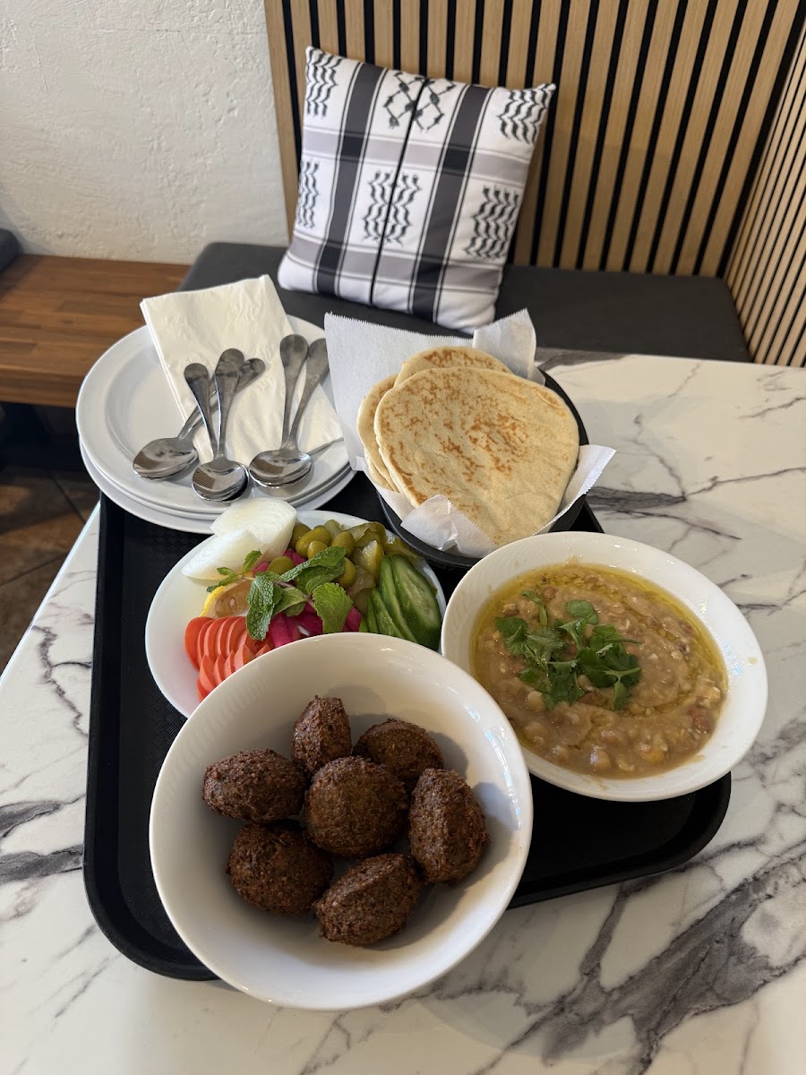 Kareem's — photo 7