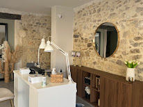 Chloe & co à Jonquières-Saint-Vincent