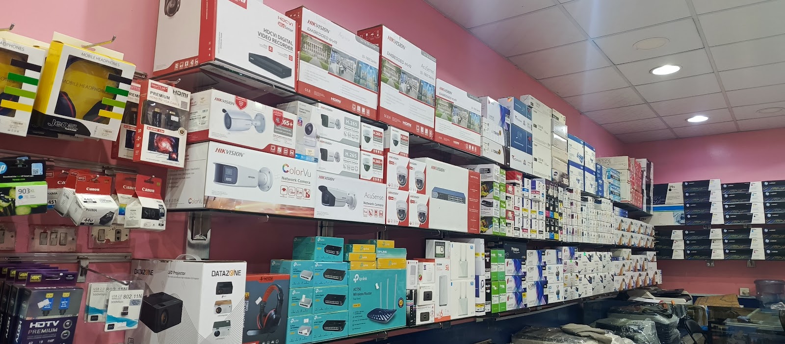 مؤسسة إبداعات وسيم التجارية - صورة 3