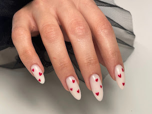 Photo n°6 de AM_BeautyNails à Divatte-sur-Loire (Salon de manucure)