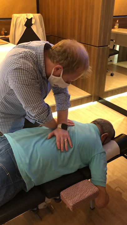 JOÃO ROLDO QUIROPRAXIA