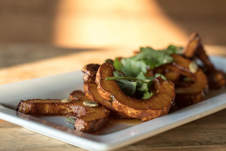 Reclaimed Bar & Restaurant - Chicago by null