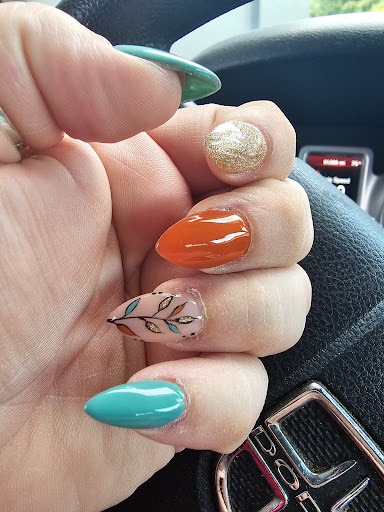Halo Salon & Spa