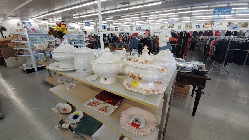 Beacon House Thrift Shop - Long Beach by null