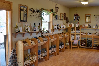 Photos of Massbach Ridge Winery