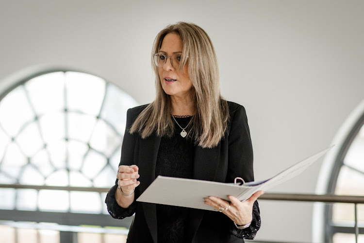 Tanja Gläser Trauerrednerin & Hochzeitsrednerin photo