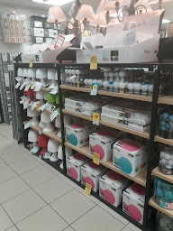 Photo n°10 de Maxi Bazar à Poissy (Bazar)