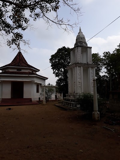 Photos of Raja Ela Raja Maha Viaharaya