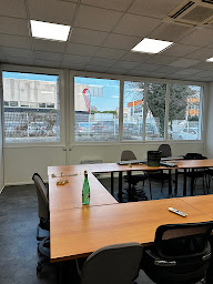 Photo n°11 de DLH Groupe Habitat à Saint-Brès (Menuisier)