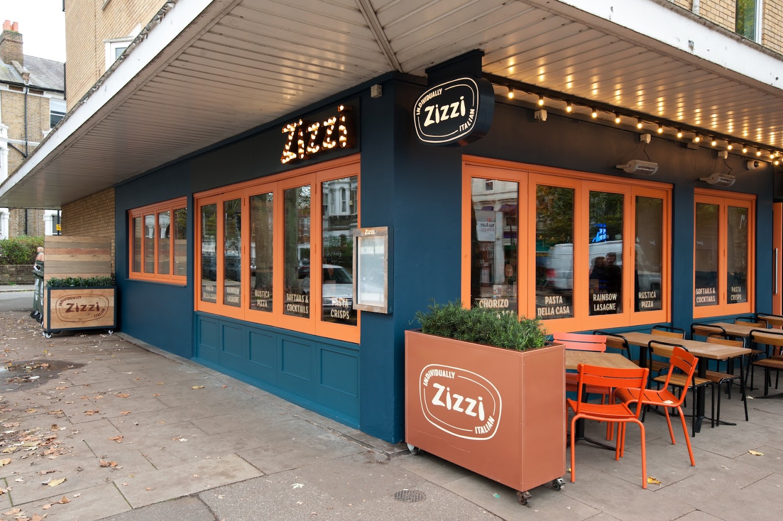 Zizzi - Chiswick — photo 1