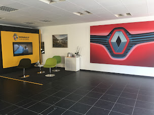 Photo n°3 de Renault Dacia Garage Berthault Automobiles à La Membrolle-sur-Choisille (Vendeur de voitures d'occasion)