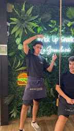 Photo n°38 de Pick Up Snack à Le Grau-du-Roi (Aire de restauration)