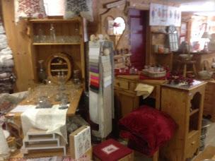 Photo n°13 de SARL UNIPERSONNELLE STEPHANE BILLY à Guchen (Magasin de canapés)