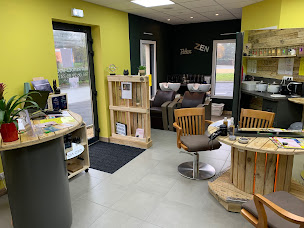 Photo n°1 de LUMIN'HAIR à Les Epesses (Salon de coiffure)