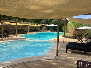 Photo n°19 de Glamping de Charme - AUX LODGES DU MAS DE NADAL, Sauliac-sur-Célé à Sauliac-sur-Célé (Bar à vin)