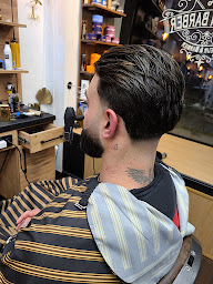 Photo n°20 de Golden Barber Shop à Mayenne (Barbier)