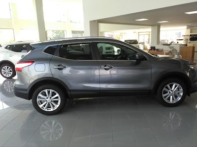 Photos of Nissan Yilmaz