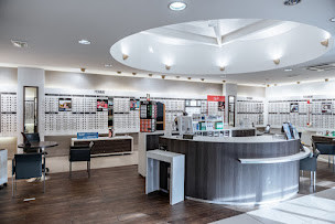 Photo n°10 de Opticien Mâcon | Alain Afflelou à Mâcon (Magasin de lunettes de soleil)