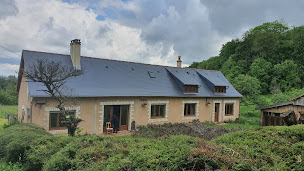 Photo n°6 de MARBREIL CHARPENTE SARL à Champagné (Entrepreneur spécialisé dans la restauration après dégât des eaux)