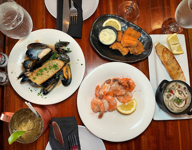 Ophelia’s Fish House by null