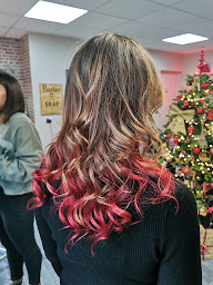 Photo n°19 de Lily's Concept à Andilly (Salon de coiffure)