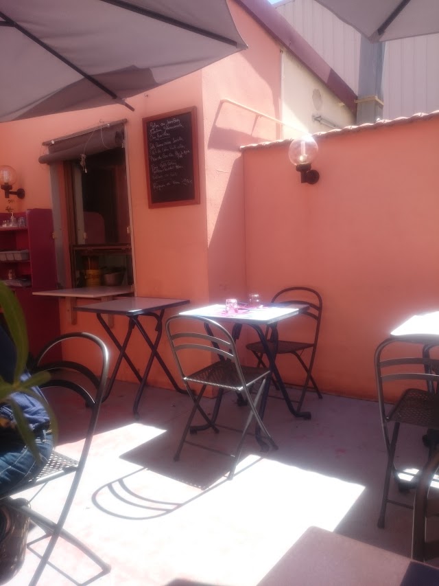 Chez Maguy