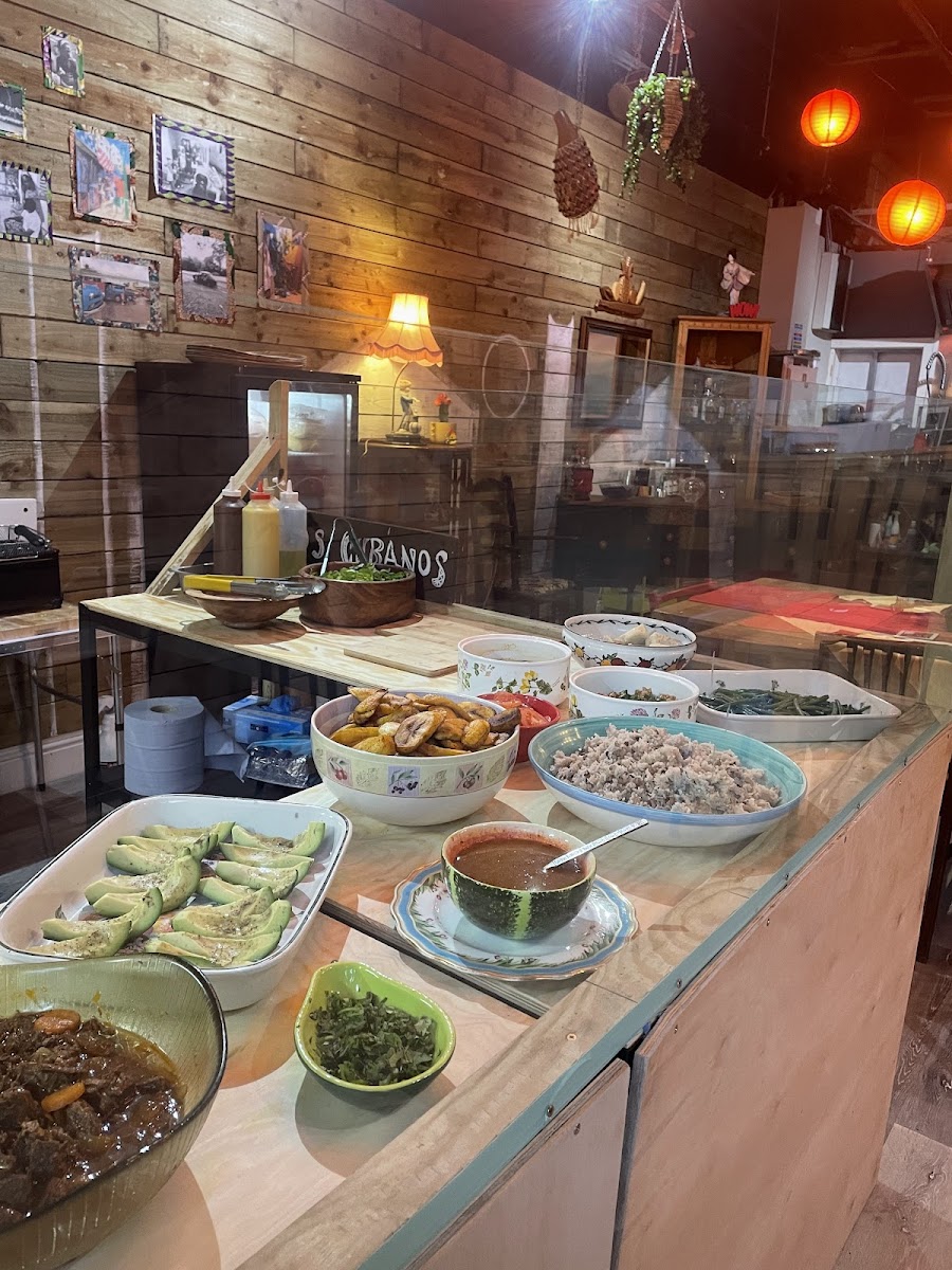 Los Cubanos — photo 13