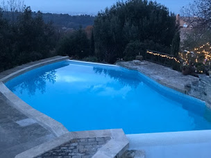 Photo n°6 de B E T E X à Althen-des-Paluds ()