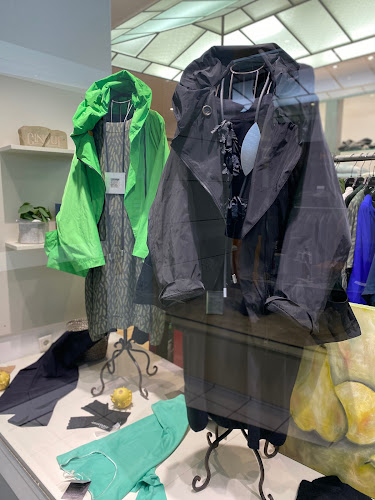 COLLAGE La Caleche Fashion Mode Boutique GmbH photo