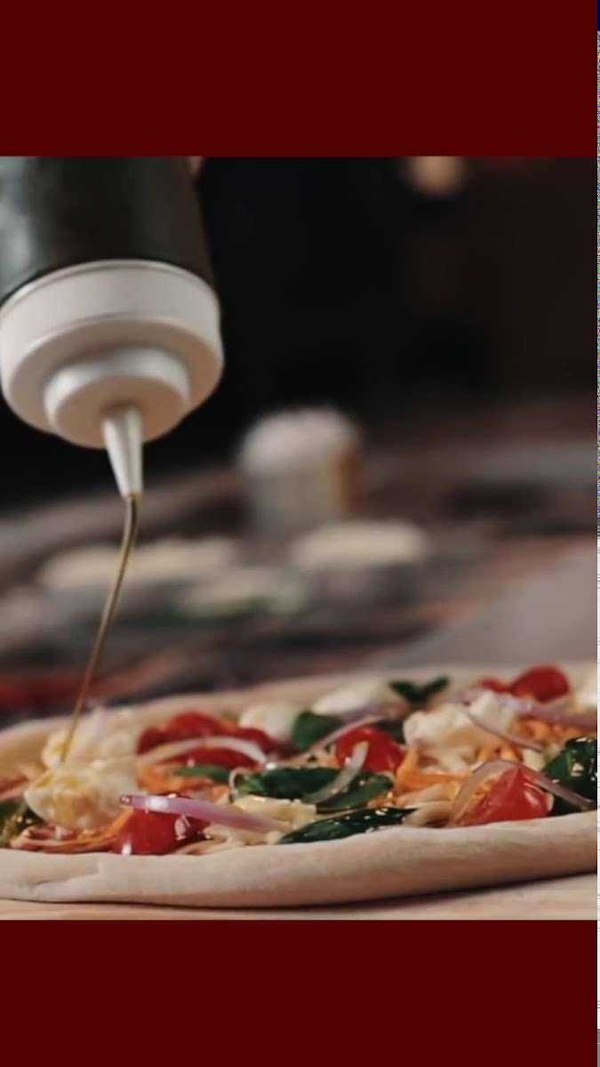 Bros Pizzaria — photo 8