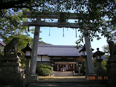 Photos of Inazumitaishatakaya Shrine