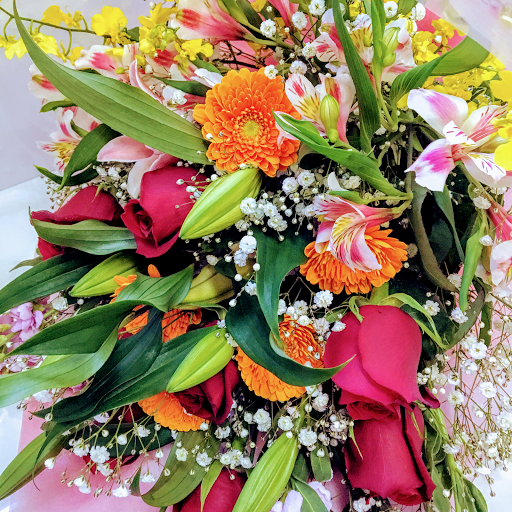 花の花家 東大阪市 若江岩田の花屋さん 花屋