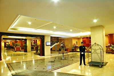 Photos of Rocky Plaza Hotel Padang