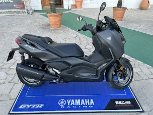 Photo n°16 de Charbonnel Motos Lozère Moto à Mende (Concessionnaire de véhicules à moteur)