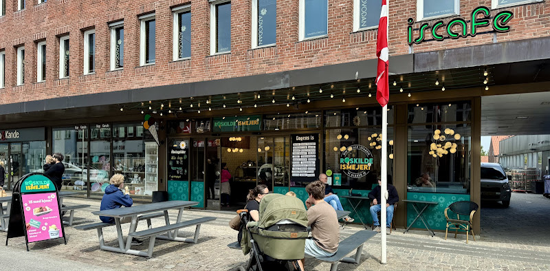 Roskilde Ismejeri and Iscafe — photo