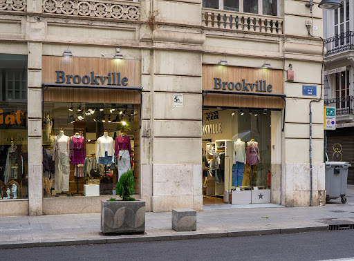 Brookville - Visual