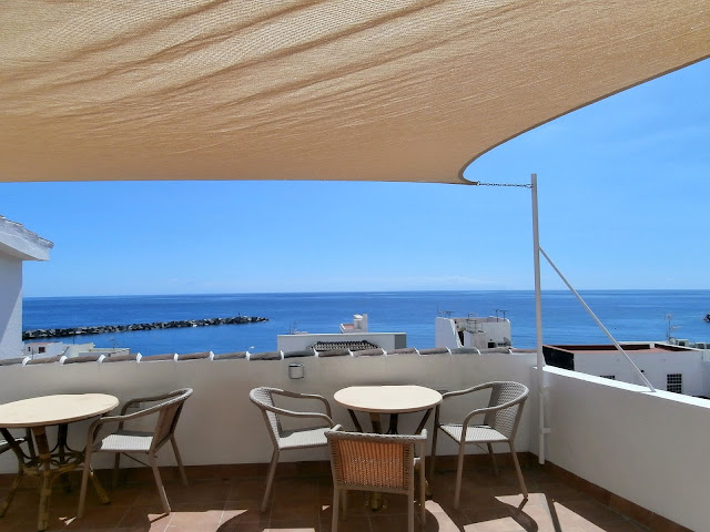 Apartamentos La Fuente by null